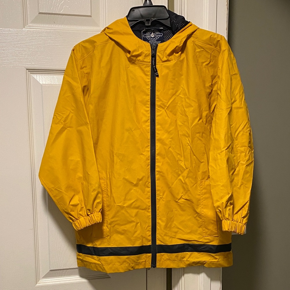 Charles River Apparel Yellow Hooded Raincoat Size Medium (10/12) BNWT